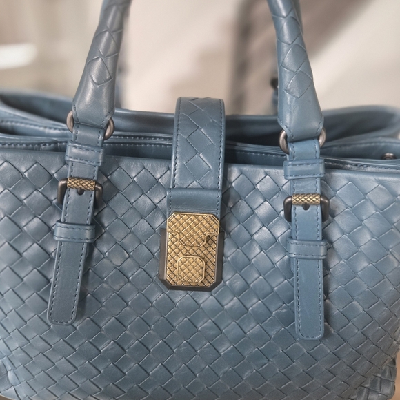 BOTTEGA VENETA Roma Intrecciato Nappa Bag Dark Teal EUC - Picture 14 of 16